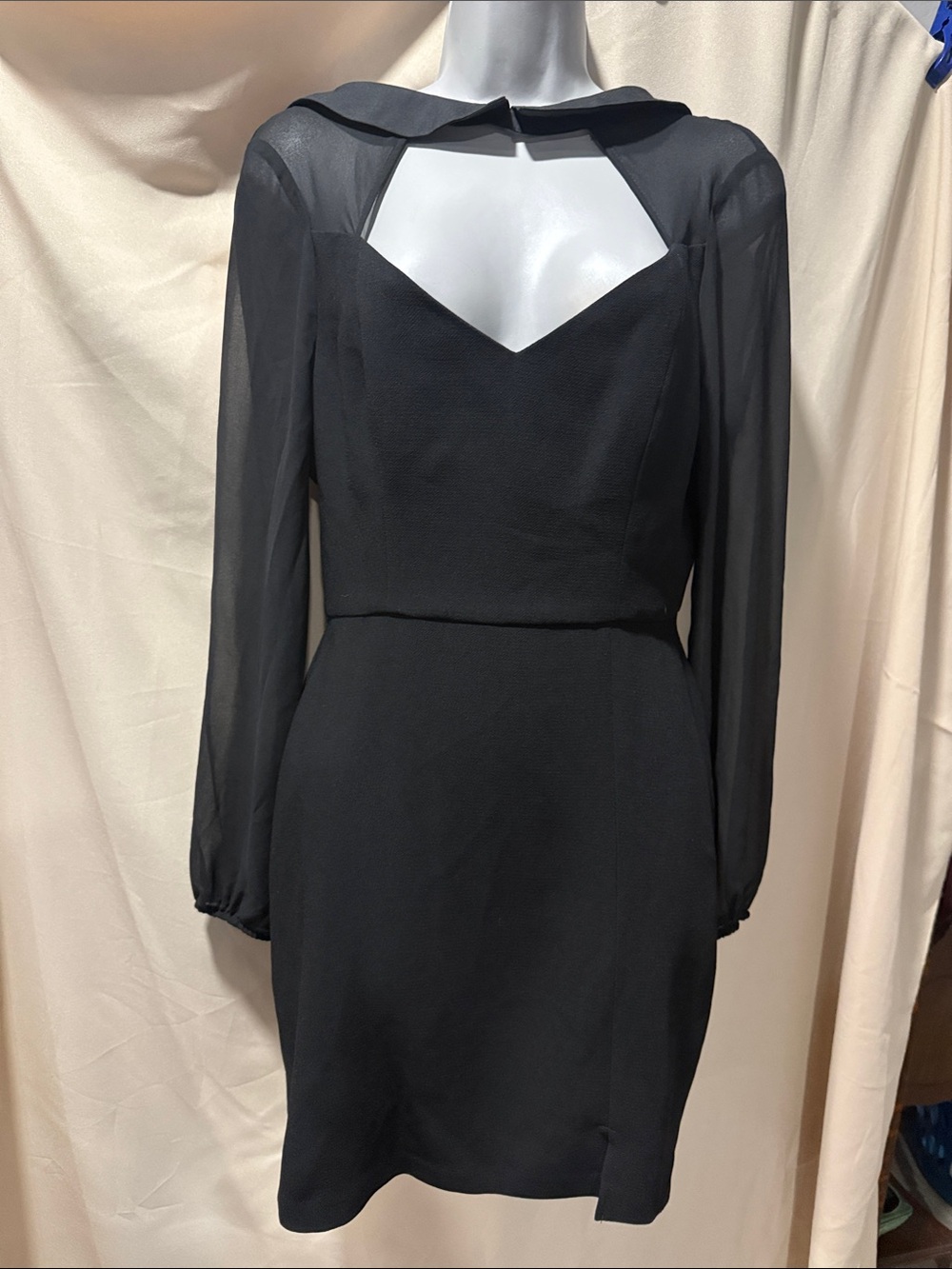 Elegant Black Long-Sleeve Cutout Dress